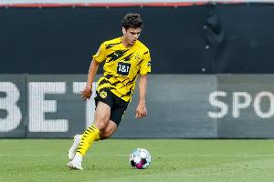 阿斯：雷纳没有参加金杯赛，在世俱杯也仅为多特出战12分钟