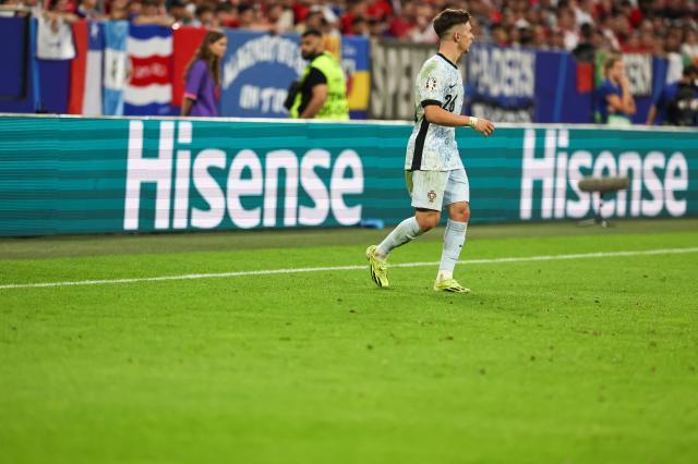 bob官方网站-【欧洲杯】格鲁吉亚爆冷出线，葡萄牙0比2不敌新军