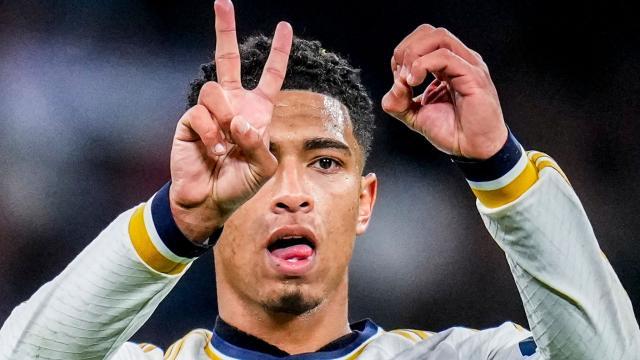 bob官网-【现场】皇马完胜黑马，伯纳乌兴极高唱“哈维留下来”